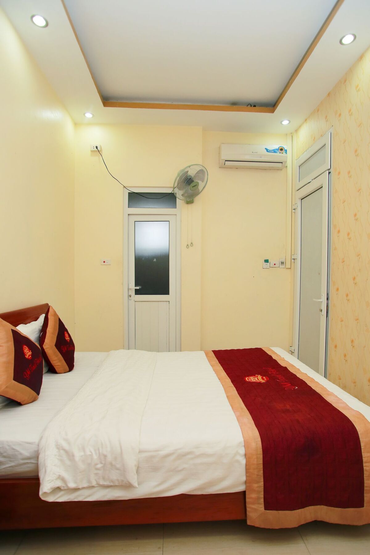 Reddoorz Near Hanoi Railway Station Eksteriør billede